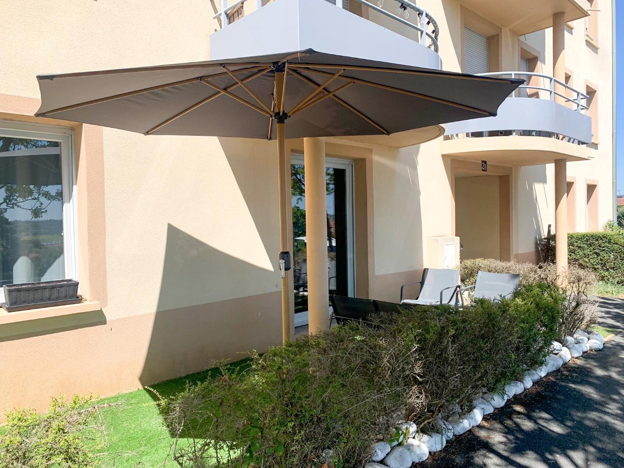 Appartement Les Hauts Du Beaujolais Limas Luaran gambar